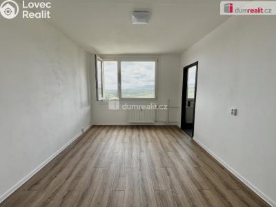 Rent apartment 1+1 Krupka, Sídliště č. 4