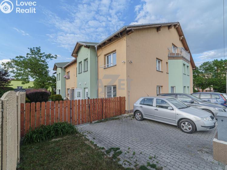 Pronájem bytu 1+KK Bohumín, P. Cingra 100 č. 10