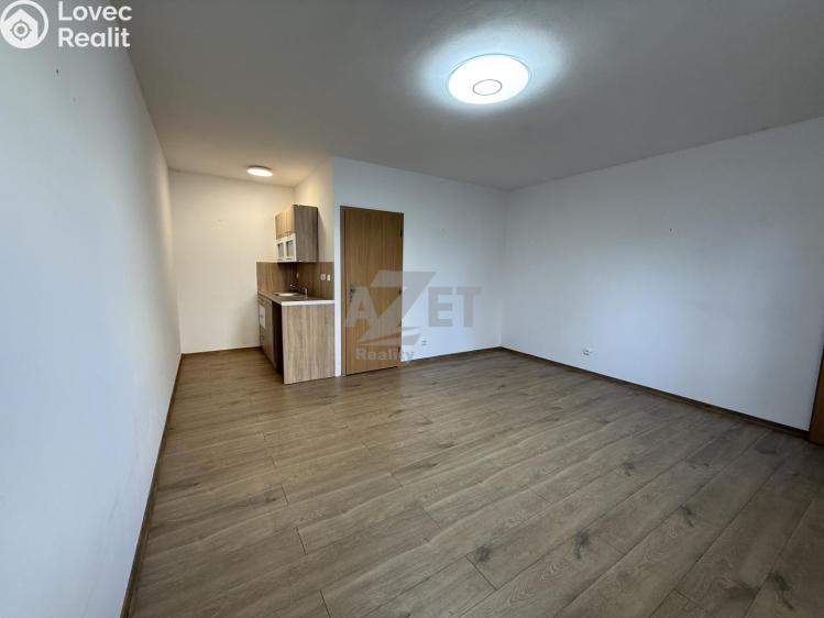 Pronájem bytu 1+KK Bohumín, P. Cingra 100 č. 4