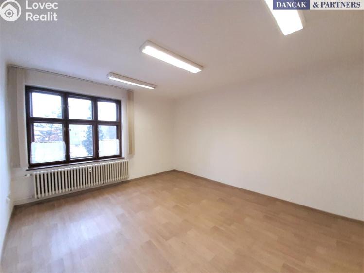 Pronájem kanceláře Frýdek-Místek, F. Čejky č. 1