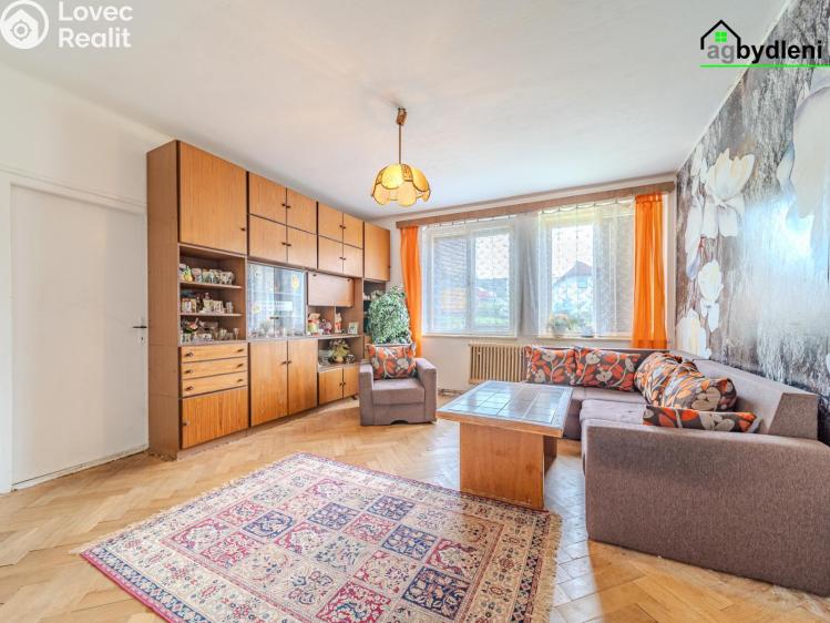 Prodej bytu 3+1 Nýrsko, Klostermannova 648 č. 5