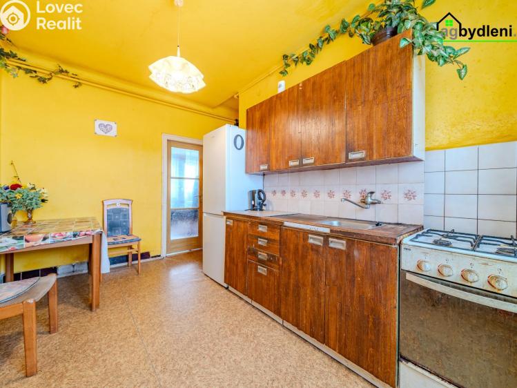 Prodej bytu 3+1 Nýrsko, Klostermannova 648 č. 3