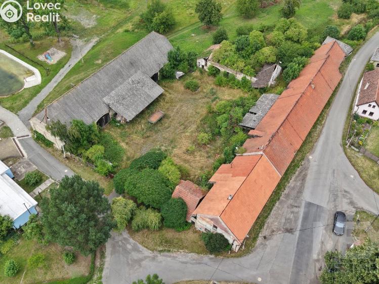 Prodej zemědělské usedlosti Kropáčova Vrutice č. 1