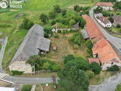 Prodej zemědělské usedlosti Kropáčova Vrutice č. 6