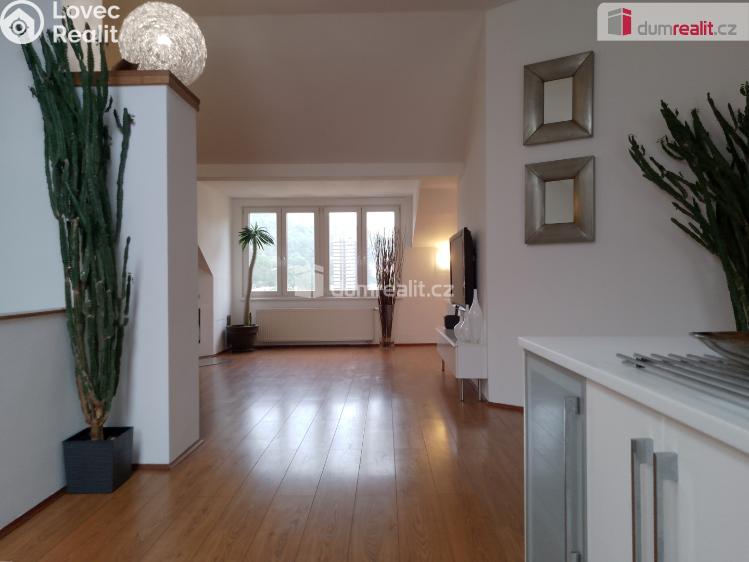Pronájem bytu 4+KK Karlovy Vary, Jugoslávská č. 11