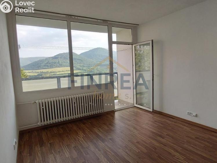 Prodej bytu 3+1 Klášterec nad Ohří, Na Vyhlídce č. 11
