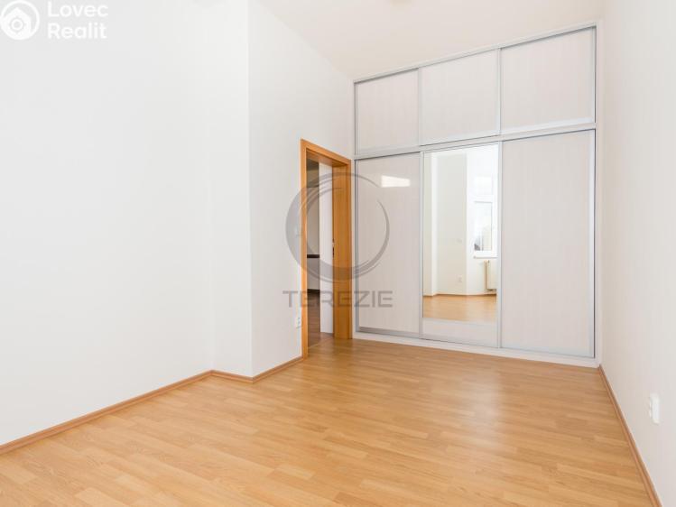 Pronájem bytu 3+KK Praha, Za kovárnou 422/23 č. 10