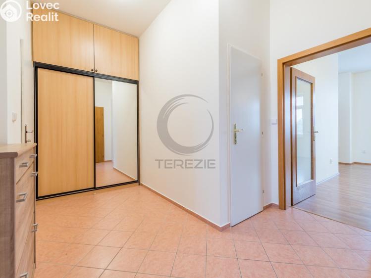 Pronájem bytu 3+KK Praha, Za kovárnou 422/23 č. 12