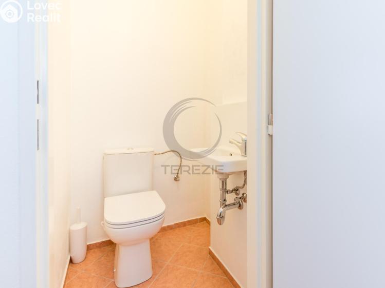 Pronájem bytu 3+KK Praha, Za kovárnou 422/23 č. 13