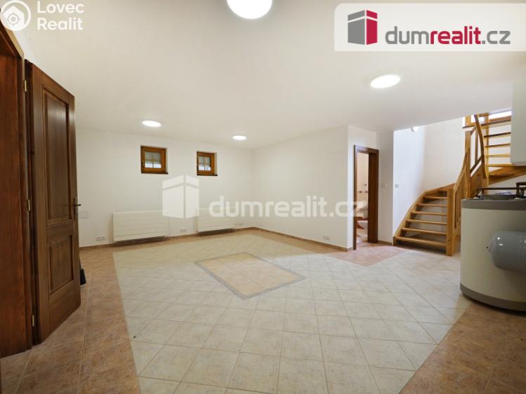 Prodej rodinného domu Želízy č. 14