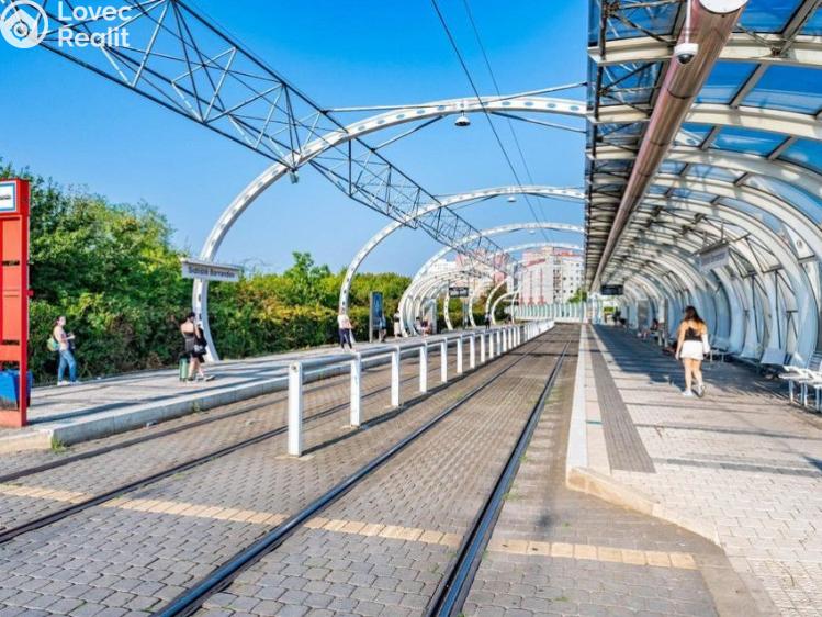 Pronájem bytu 2+KK Praha, Voskovcova č. 13