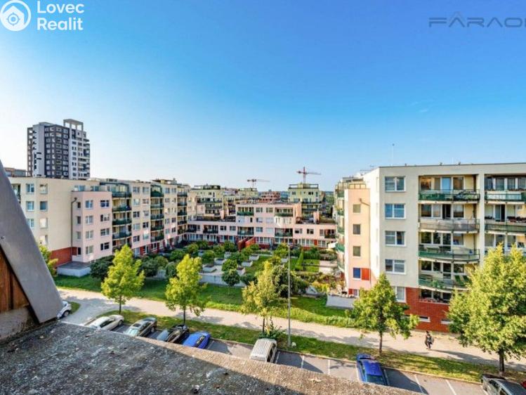 Оренда квартири 2+KK Praha, Voskovcova č. 9