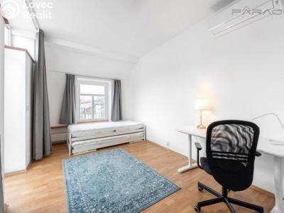 Pronájem bytu 5+KK Praha, Dřevná č. 25