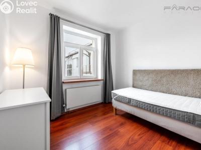 Pronájem bytu 5+KK Praha, Dřevná č. 27