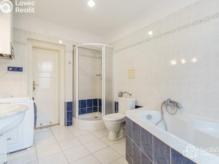 Продажа квартиры 5+1 Karlovy Vary, Brožíkova č. 8
