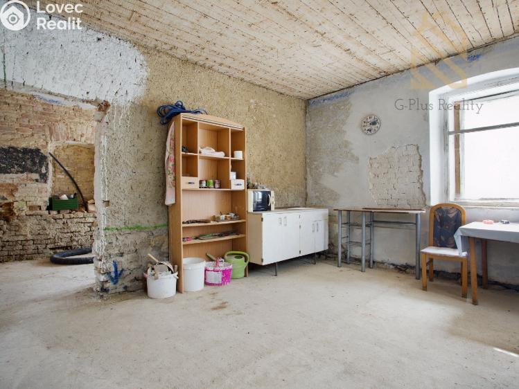 Prodej rodinného domu Verneřice, Příbramská 108 č. 4