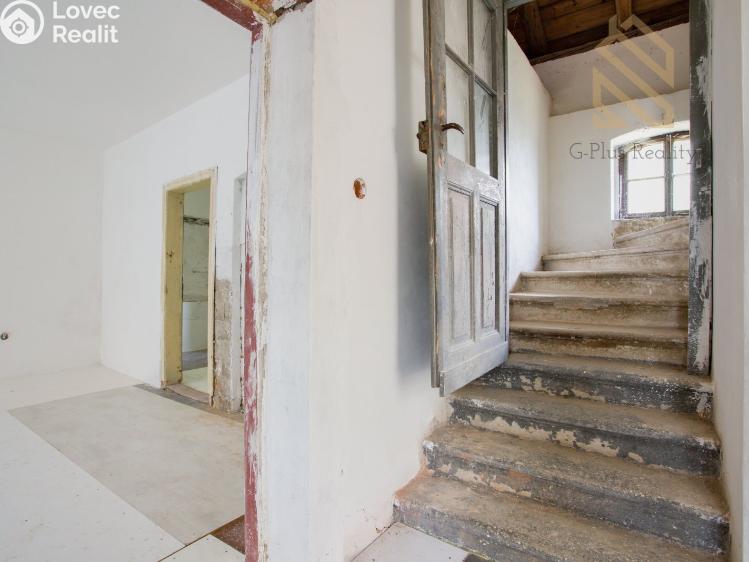 Prodej rodinného domu Verneřice, Příbramská 108 č. 19