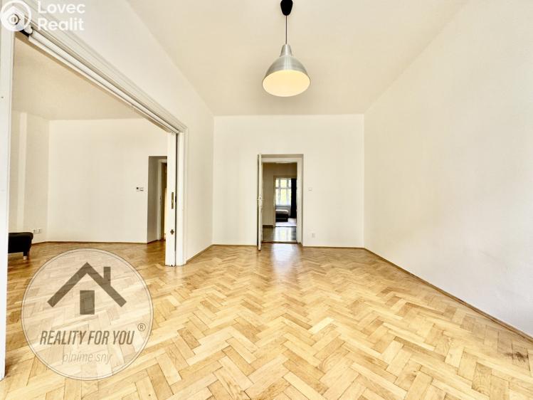 Sale apartment 3+1 Praha, Drahobejlova 1423/5 č. 13