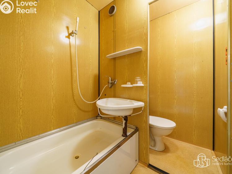 Продаж квартири 1+1 Kraslice, Pod nádražím č. 8