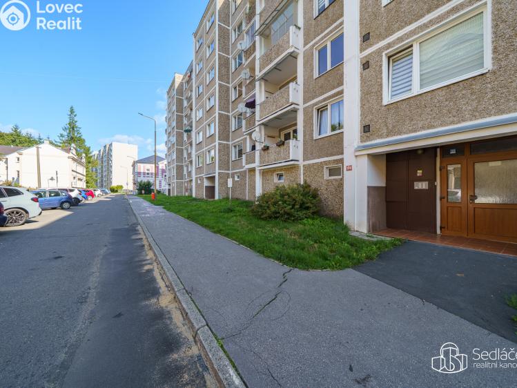 Продаж квартири 1+1 Kraslice, Pod nádražím č. 13