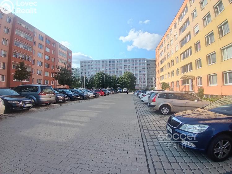 Pronájem bytu 1+KK Kladno, Na růžovém poli č. 9