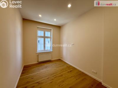 Pronájem bytu 3+1 Mariánské Lázně, Dřevěná č. 15