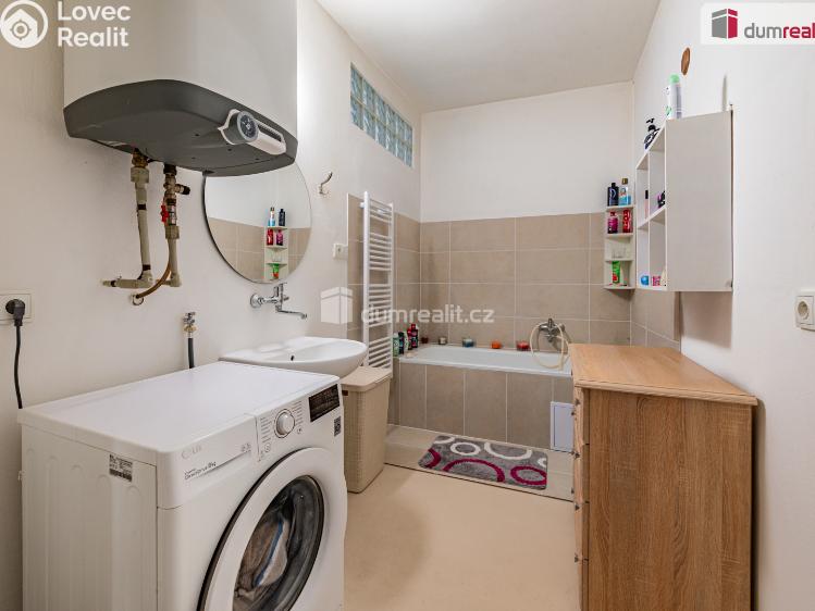 Prodej bytu 3+1 Cheb, Břehnická č. 14