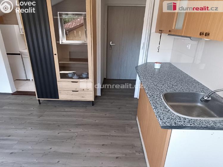 Pronájem bytu 1+KK Benešov nad Ploučnicí, Nádražní č. 2