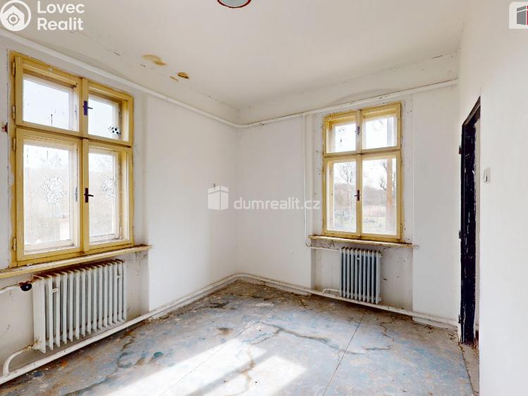 Продаж сімейного будинку Žiželice č. 11