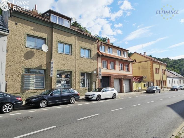 Продажа торгового помещеня Kralupy nad Vltavou, Přemyslova 375 č. 1