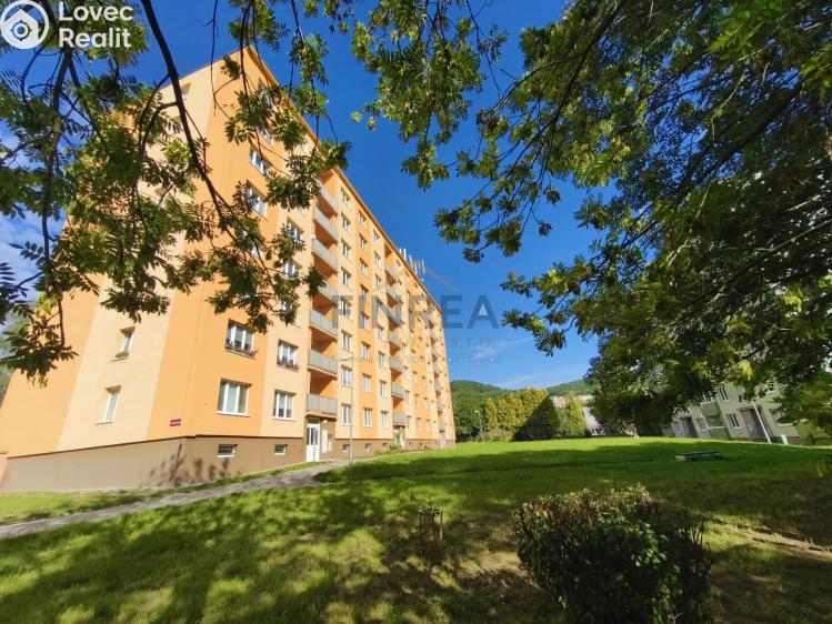 Pronájem bytu 4+1 Jirkov, Studentská č. 1