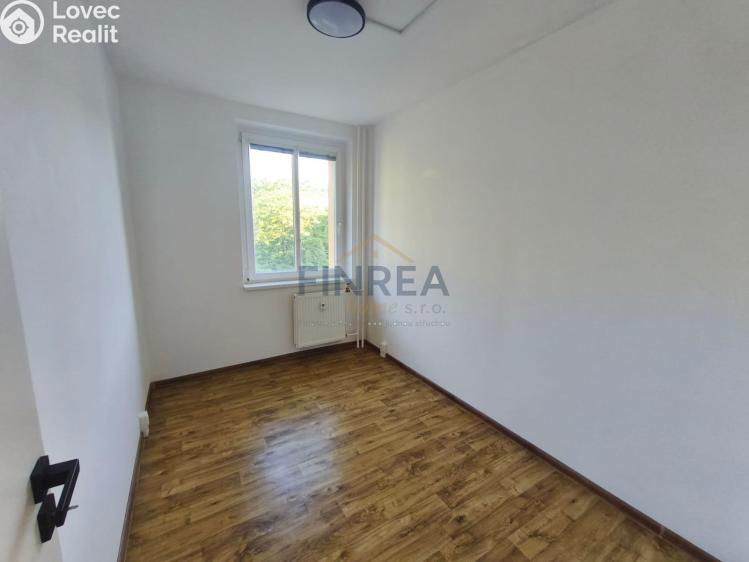 Pronájem bytu 4+1 Jirkov, Studentská č. 10