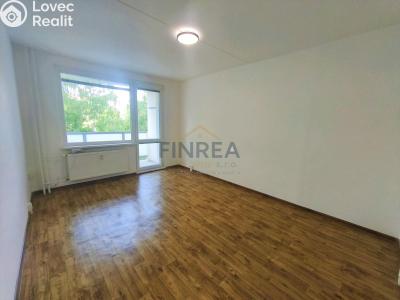 Pronájem bytu 4+1 Jirkov, Studentská č. 5