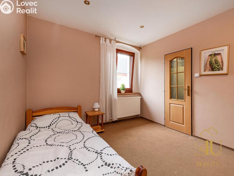 Prodej restaurace Křešice č. 14