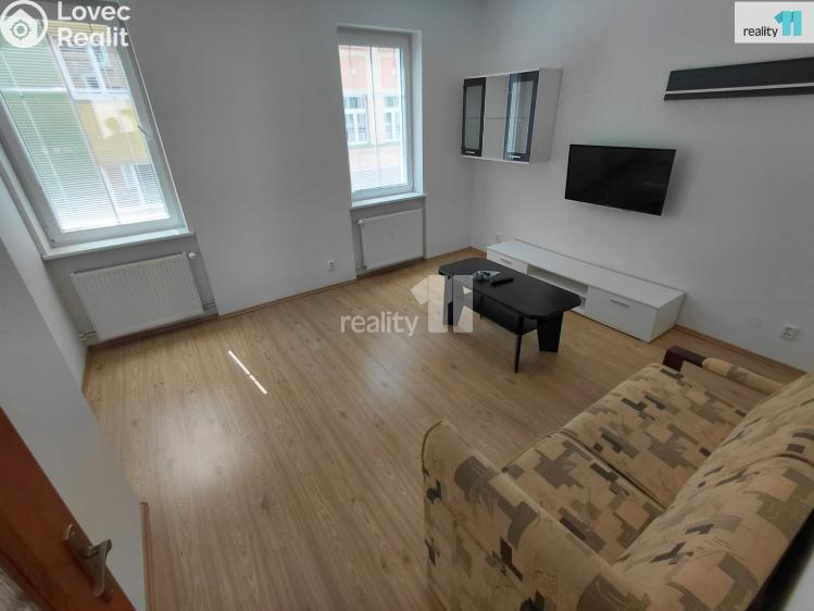 Rent apartment 2+1 Aš, Sadová č. 4