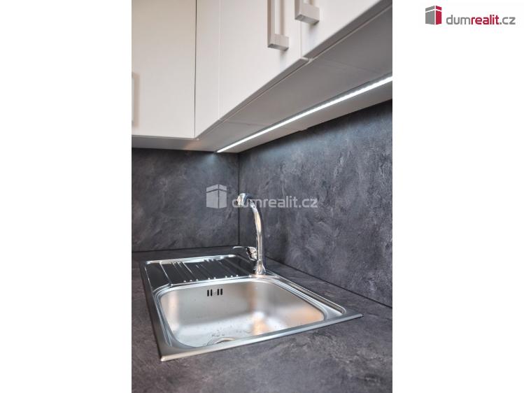 Оренда квартири 2+KK Praha-Dolní Chabry, K Beranovu č. 14