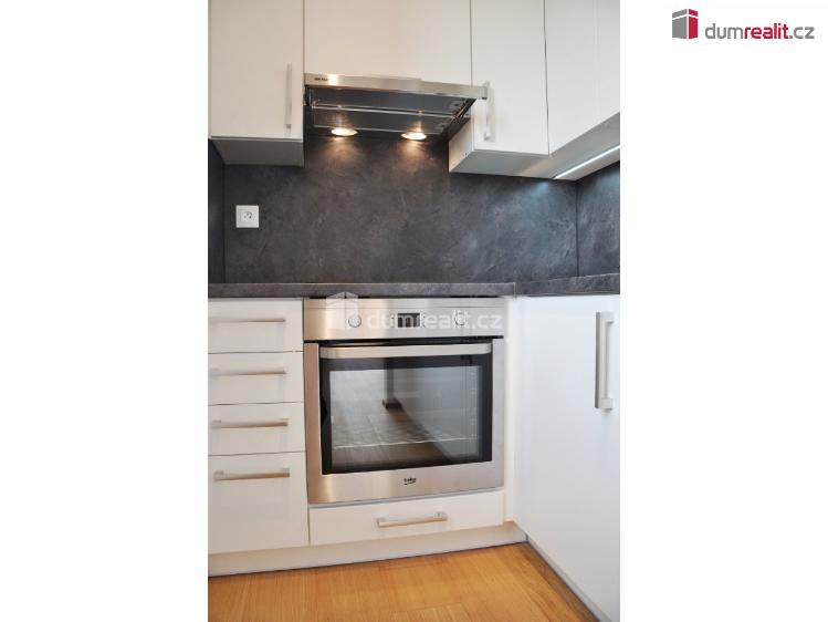 Оренда квартири 2+KK Praha-Dolní Chabry, K Beranovu č. 15