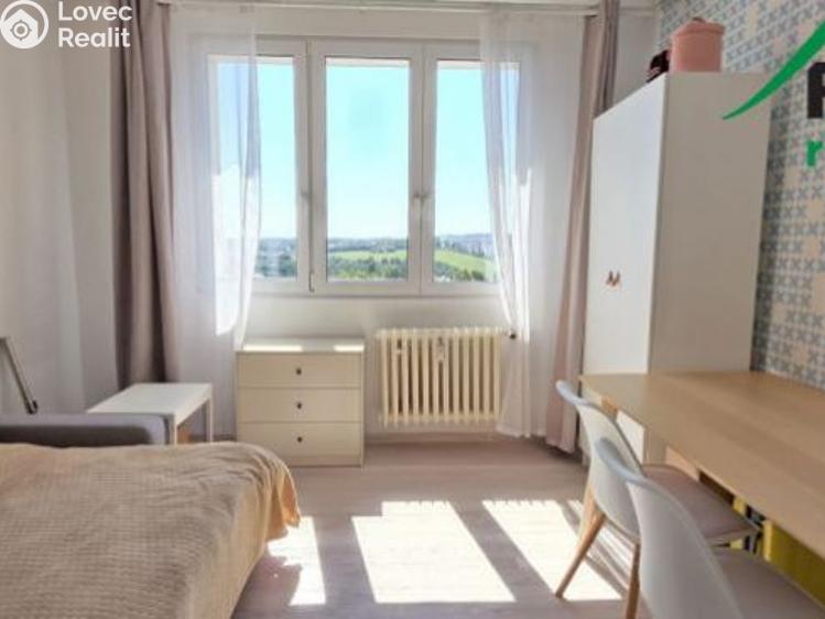 Pronájem bytu 1+KK Tachov, Bělojarská č. 1