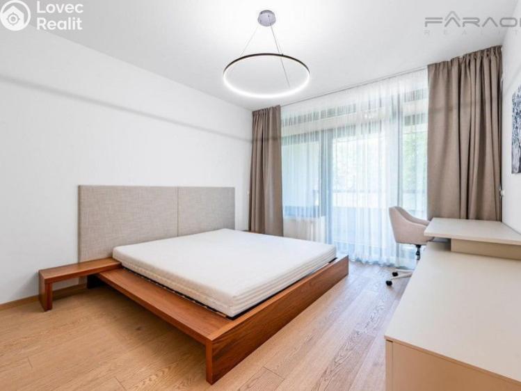 Pronájem bytu 4+KK Praha, Jana Masaryka č. 10