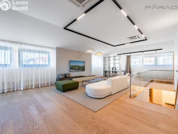 Оренда квартири 4+KK Praha, Jana Masaryka č. 8