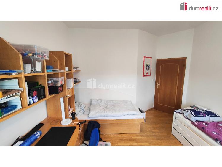 Rent apartment 3+1 Praha 10, Holandská č. 11