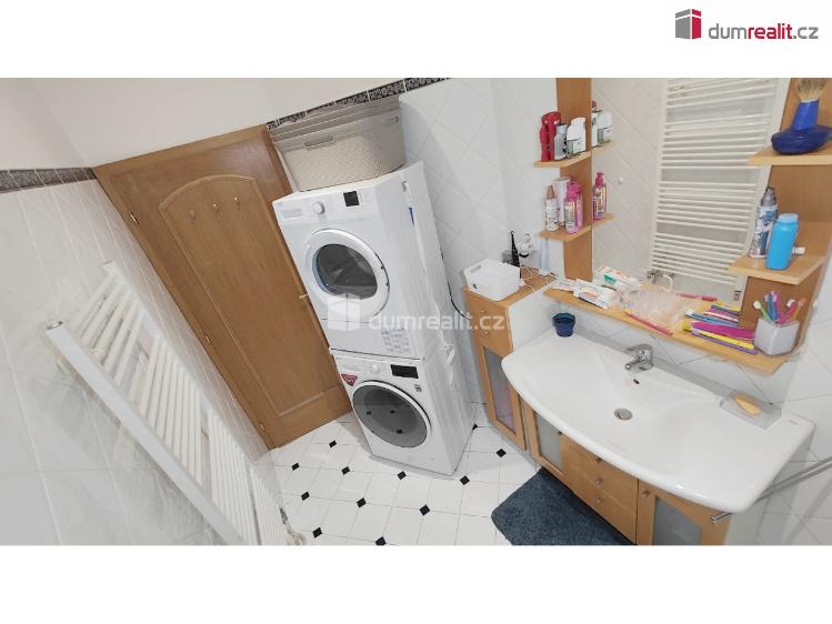 Rent apartment 3+1 Praha 10, Holandská č. 15
