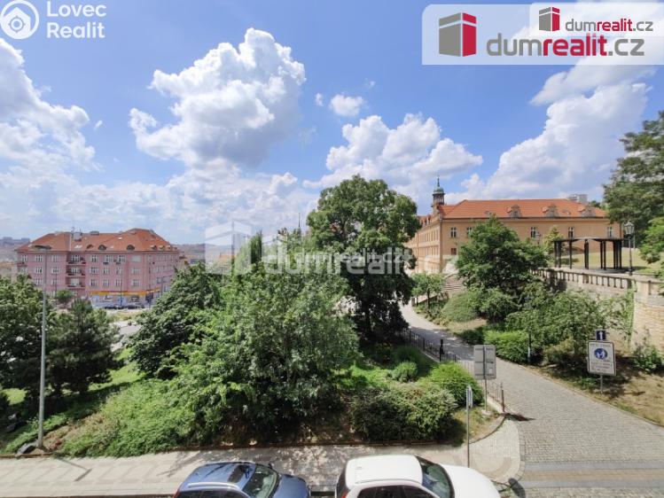 Rent apartment 3+1 Praha 10, Holandská č. 18