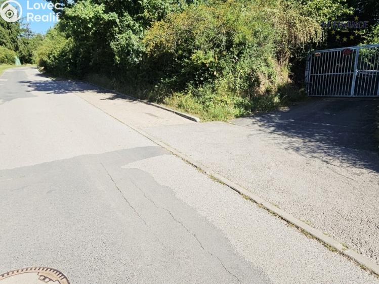 Prodej chaty Kralupy nad Vltavou, U Studánky č. 42