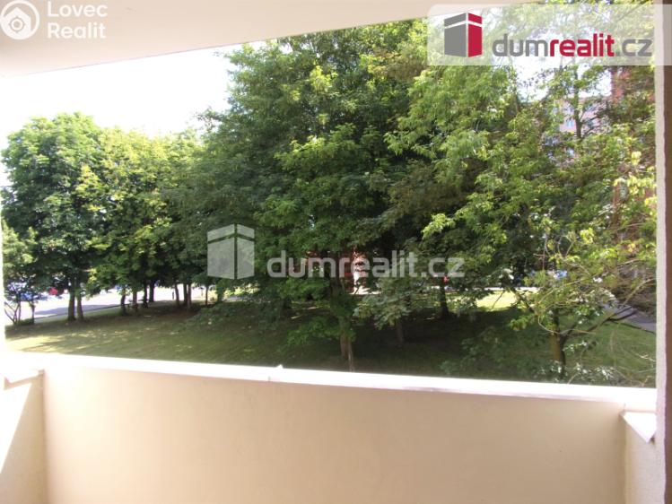Pronájem bytu 2+1 Karlovy Vary, Charkovská č. 14