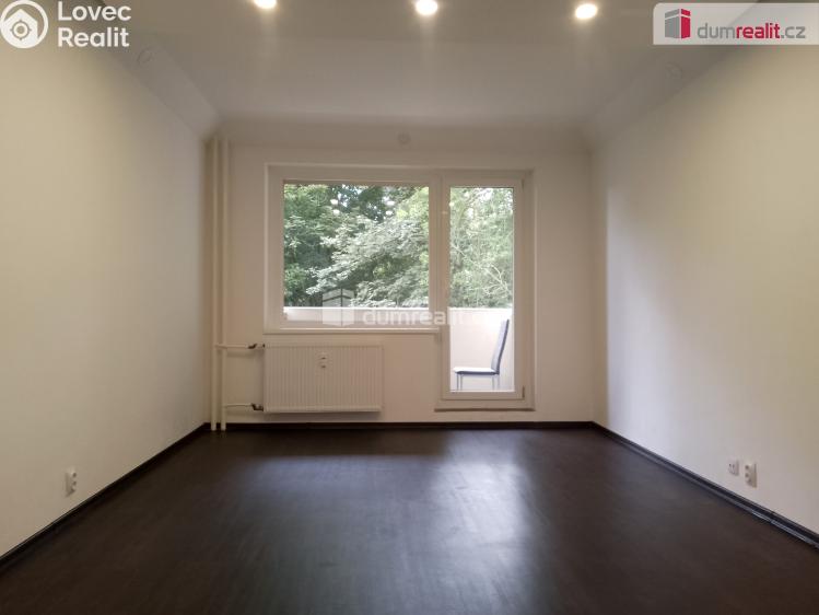 Pronájem bytu 2+1 Karlovy Vary, Charkovská č. 29