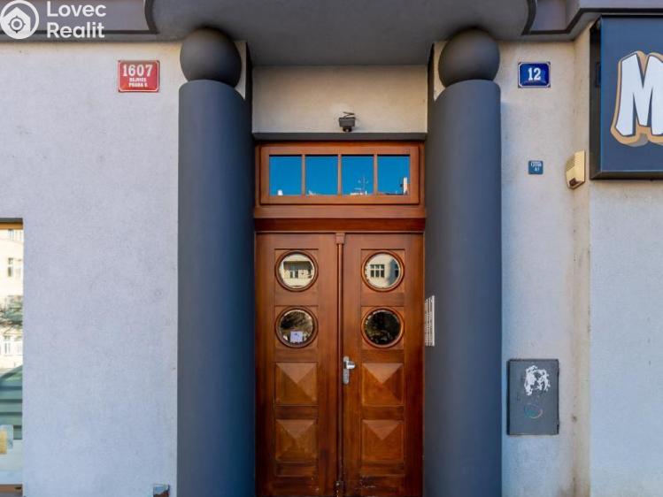 Продажа нестандартной квартиры Praha, Wuchterlova č. 6