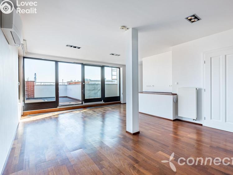 Продажа нестандартной квартиры Praha, Wuchterlova č. 21