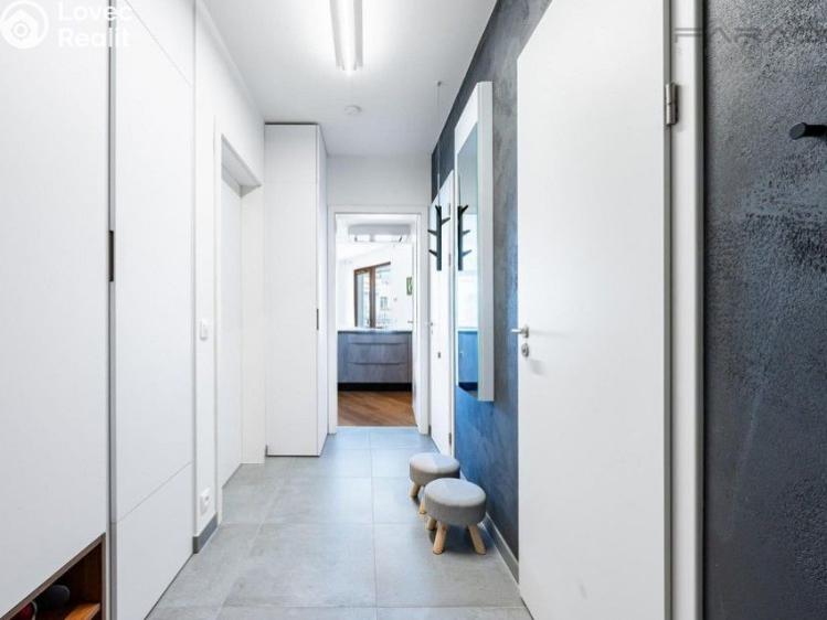 Оренда квартири 3+KK Praha, Naskové č. 15