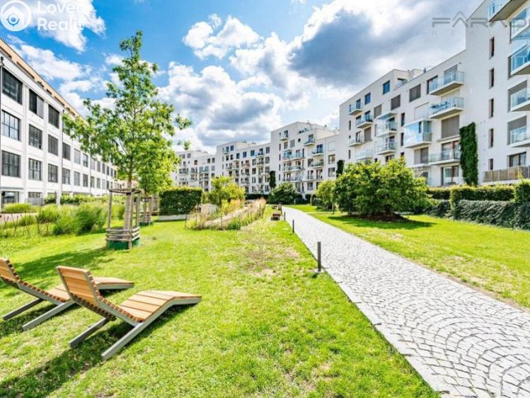 Оренда квартири 3+KK Praha, Naskové č. 20